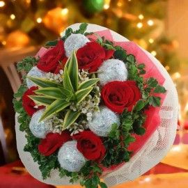 Glittery Red Roses Christmas Bouquet 