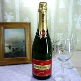 Piper Heidsieck Brut NV (75cl) Champagne