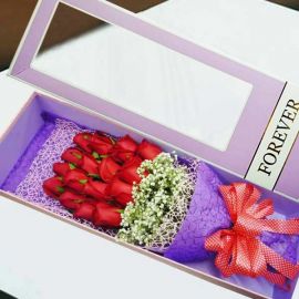 16 Red Roses In Gift Box