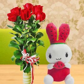 25cm Bunny With 6 Red Roses Standing Bouquet