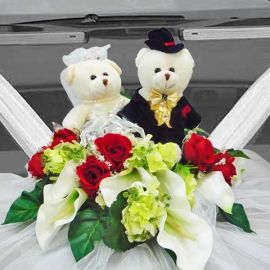 Wedding Car Artificial Flowers With Netting Decoration