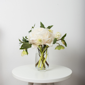 Festive Radiance: Using Chinese New Year Flowers for Home Decor